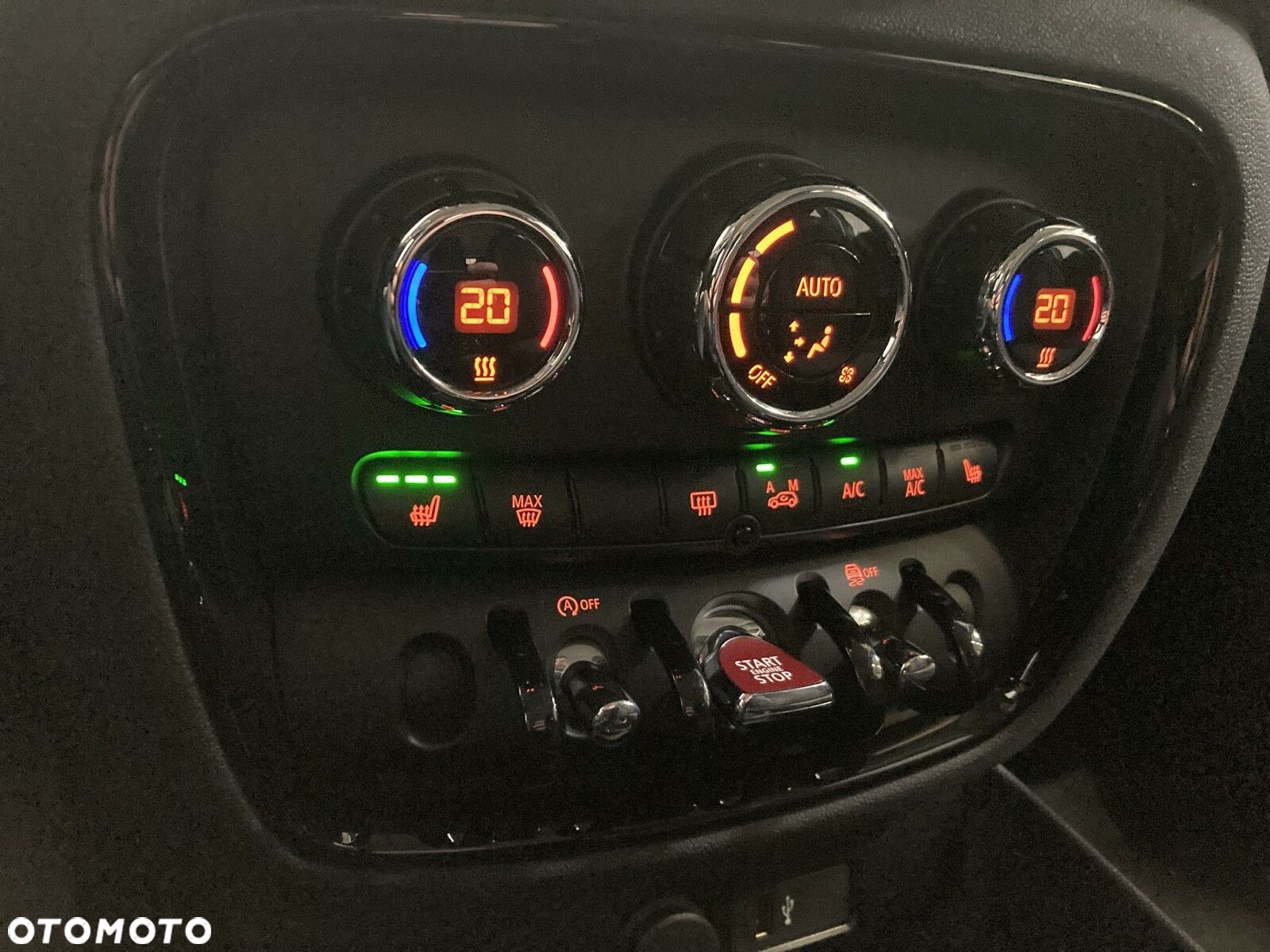 MINI Clubman Cooper - 18