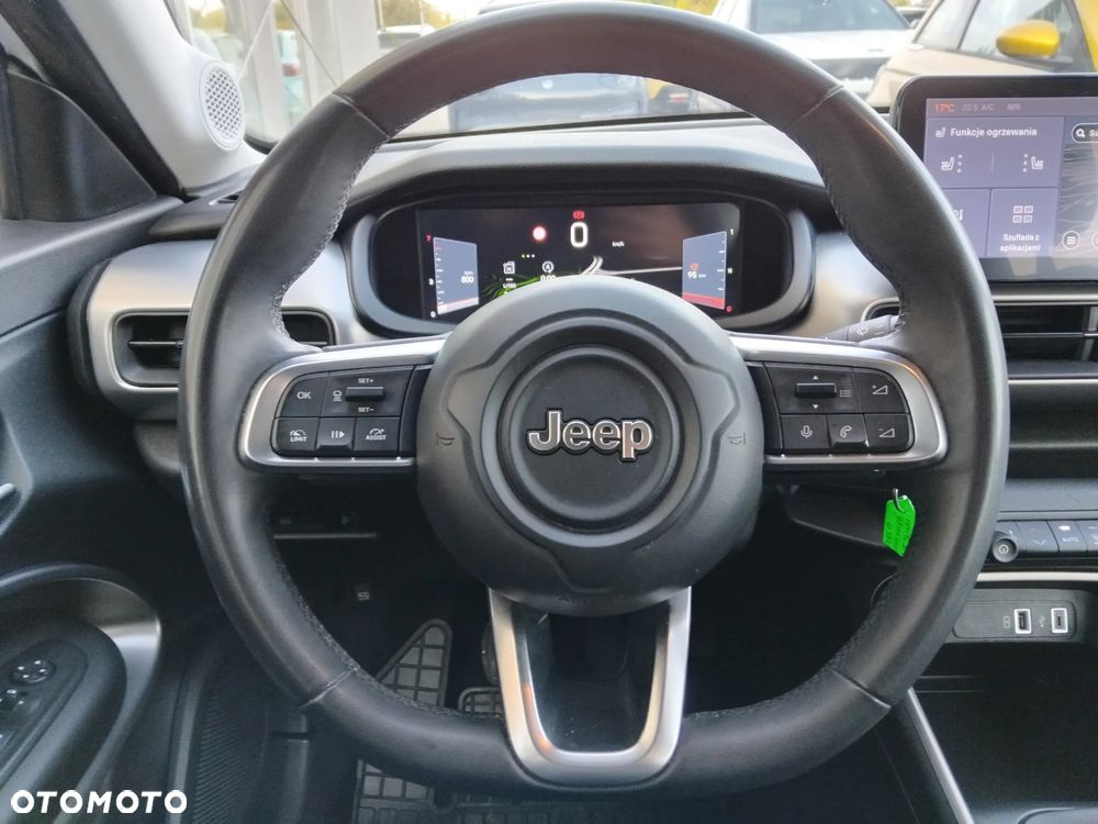 Jeep Avenger 1.2 GSE T3 Altitude Winter Edition FWD - 16