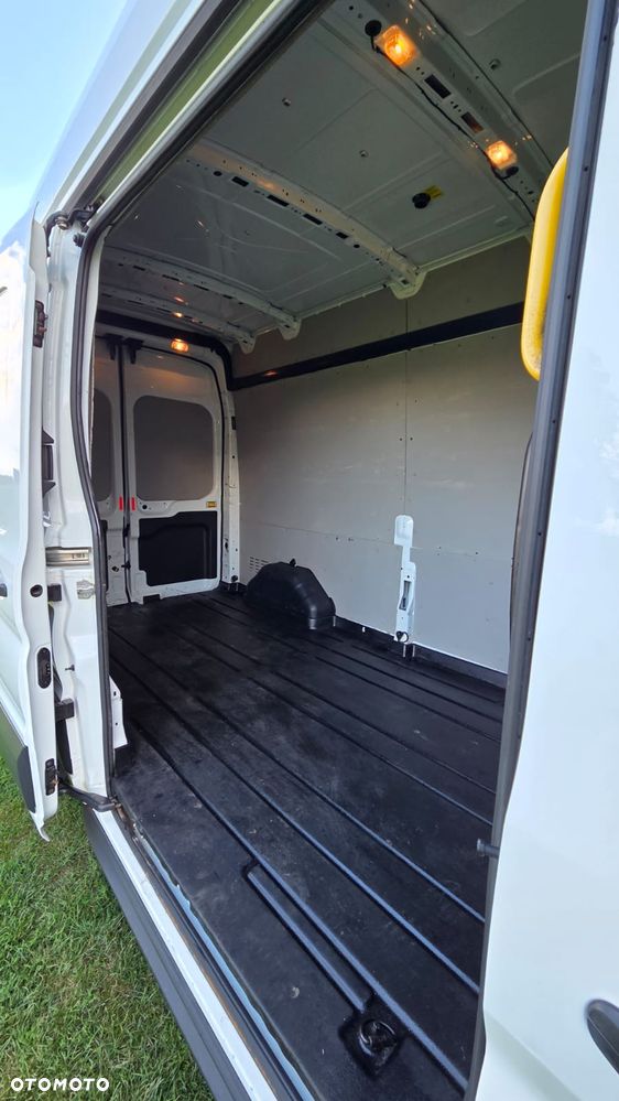 Ford Transit - 16