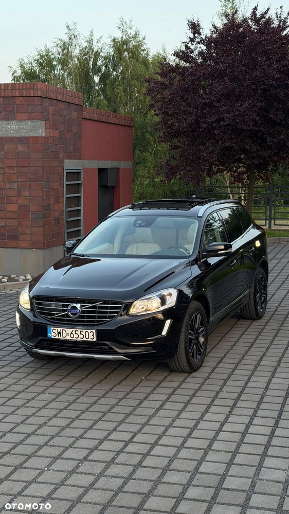 Volvo XC 60 D4 AWD Summum - 2