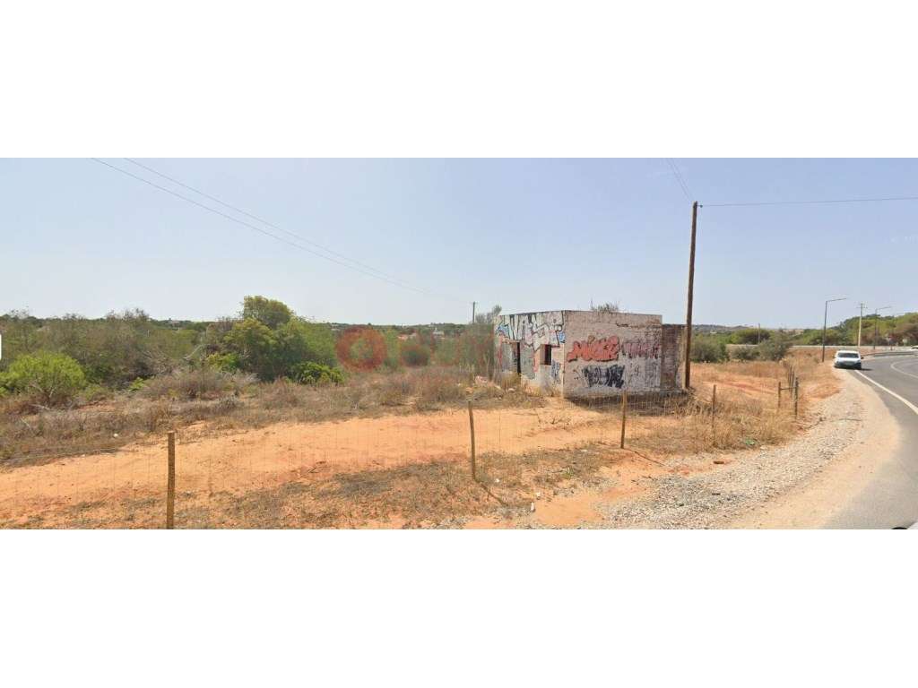 Terreno Misto com Potencial Estratégico em Fonte Santa, Quarteira - Grande imagem: 5/7