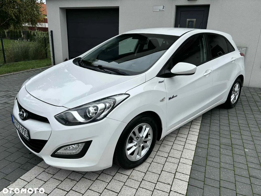 Hyundai i30 1.6 CRDi BlueDrive Classic + - 13