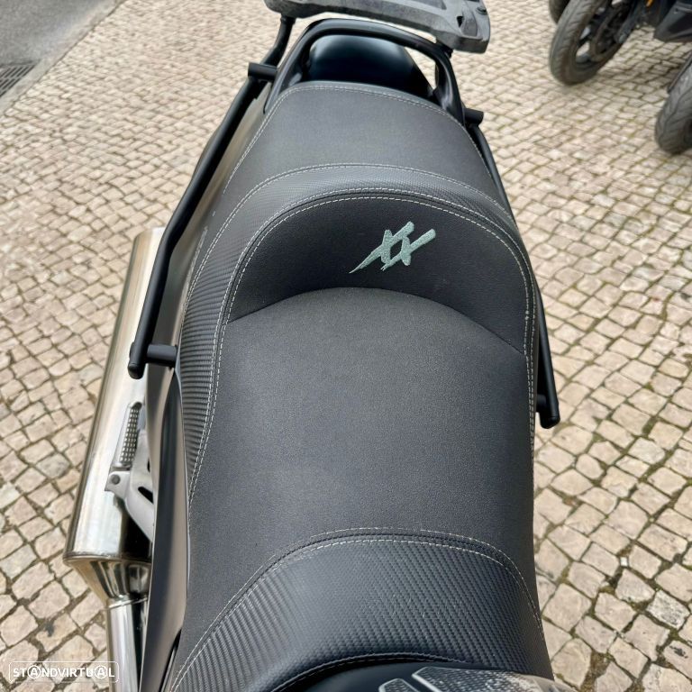MV Agusta Brutale R - 17