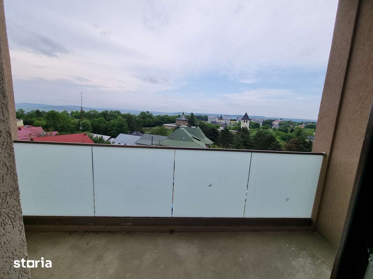 Apartament Nou (la alb), 3 Camere Zamca, Suceava - Imagine principală: 4/10