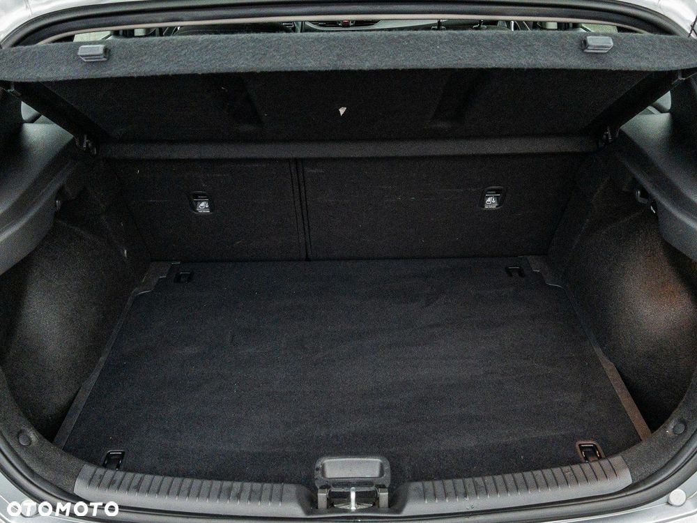 Hyundai i30 1.5 DPI Modern - 27