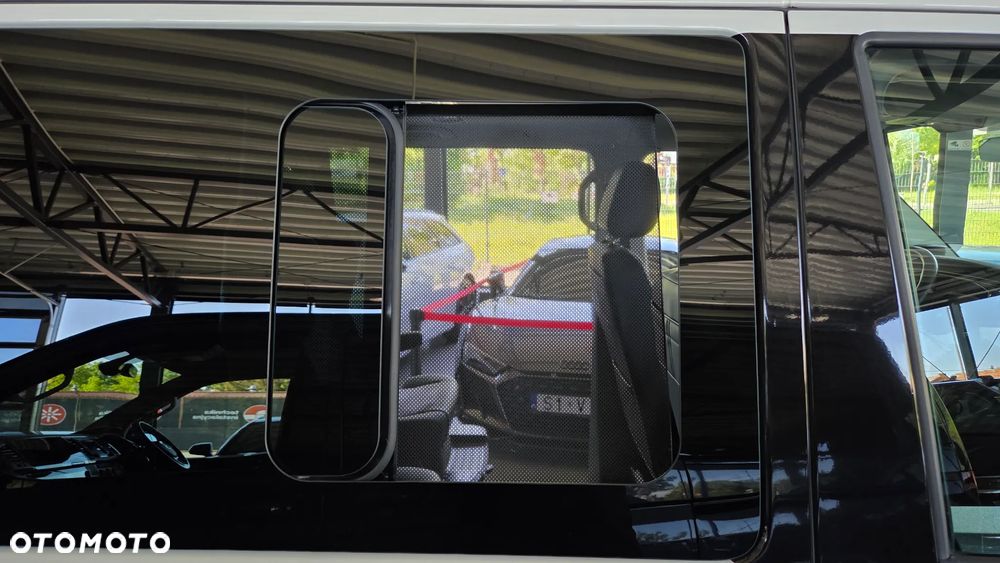 Volkswagen Multivan 2.0 TDI L1 Highline 4Motion DSG - 17