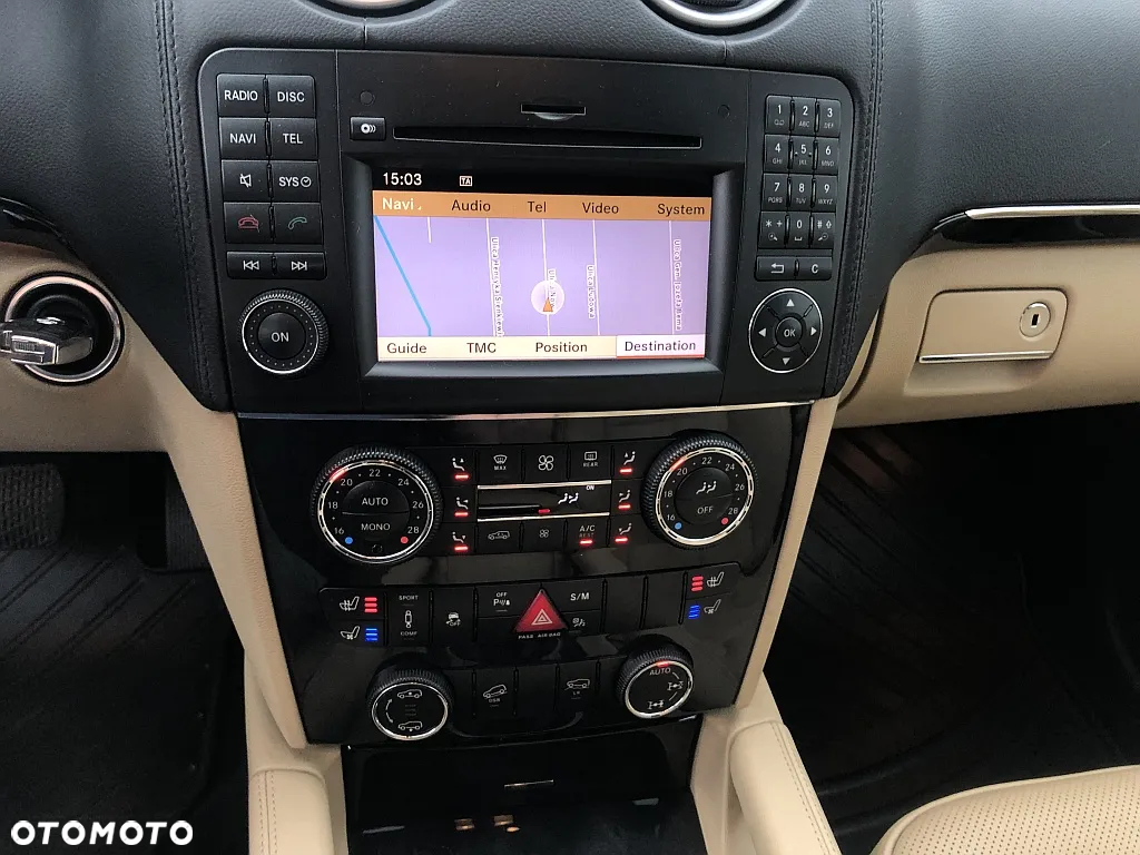Mercedes-Benz GL 350 CDI BlueEff - 13