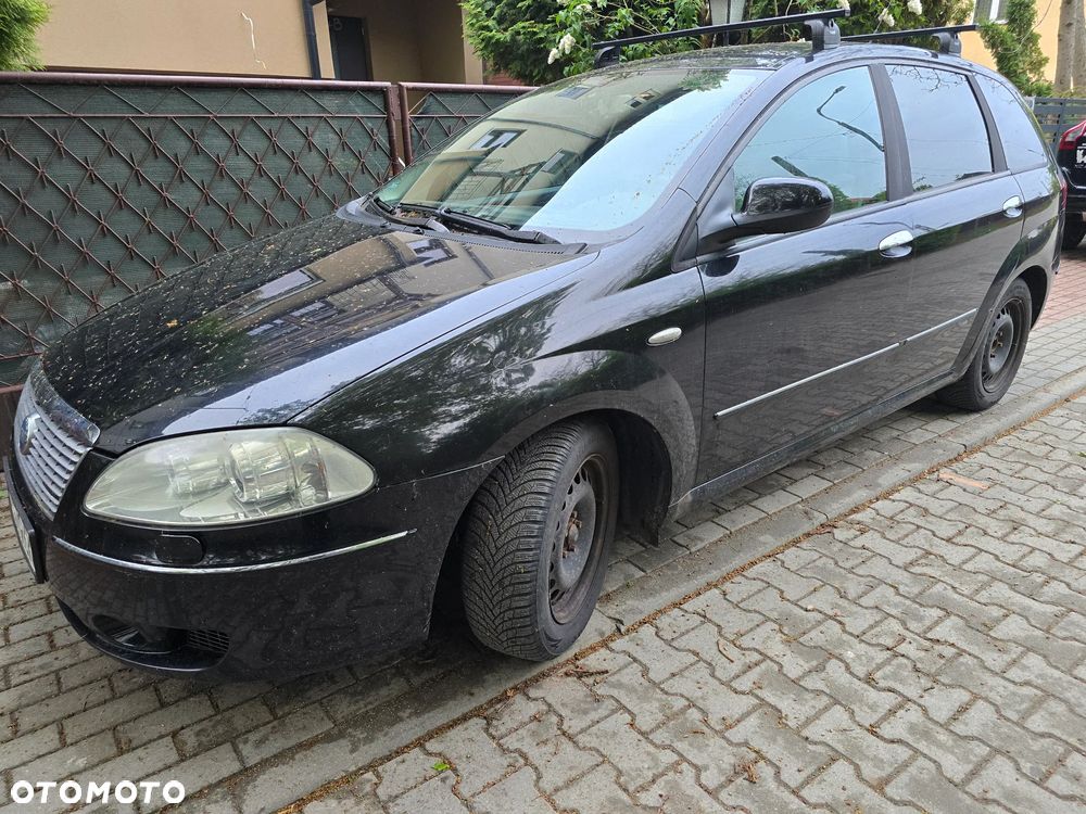 Fiat Croma 1.9 JTD Emotion - 1