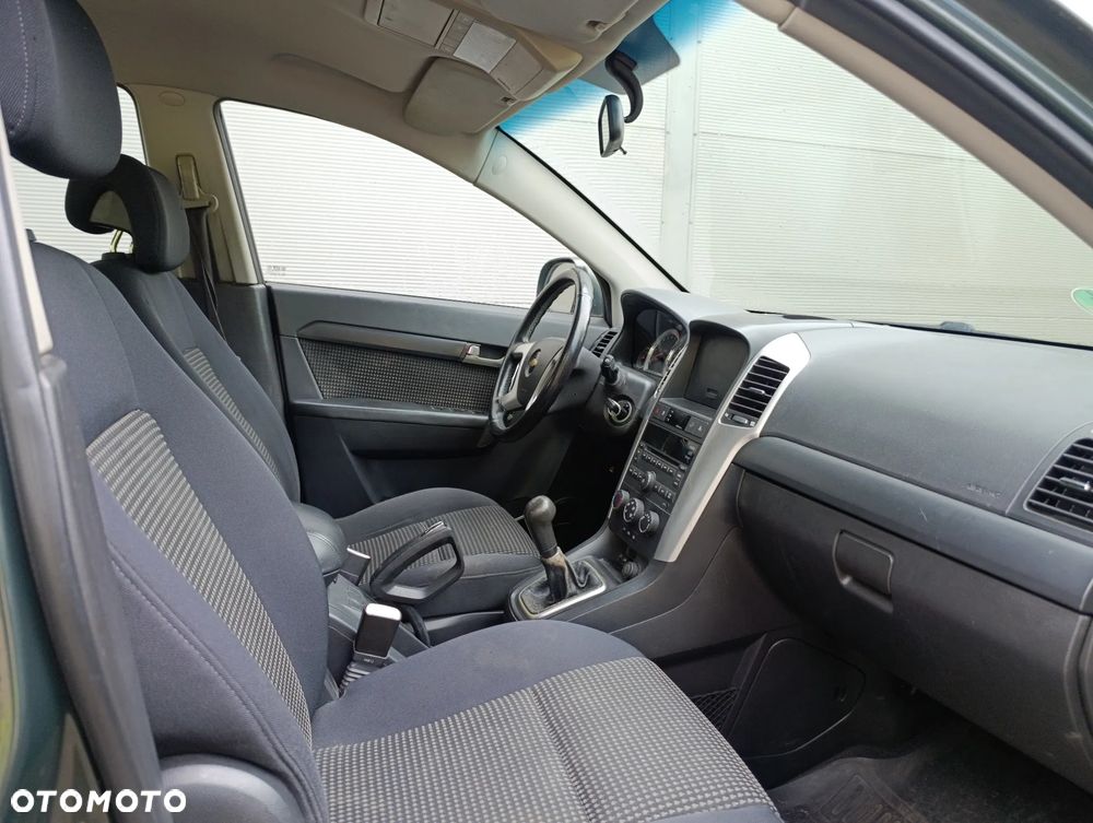 Chevrolet Captiva 2.4 2WD 7 Sitzer LS Family Edition - 15