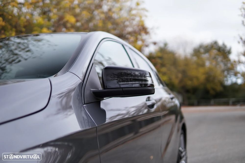 Mercedes-Benz A 180 d AMG Line - 22