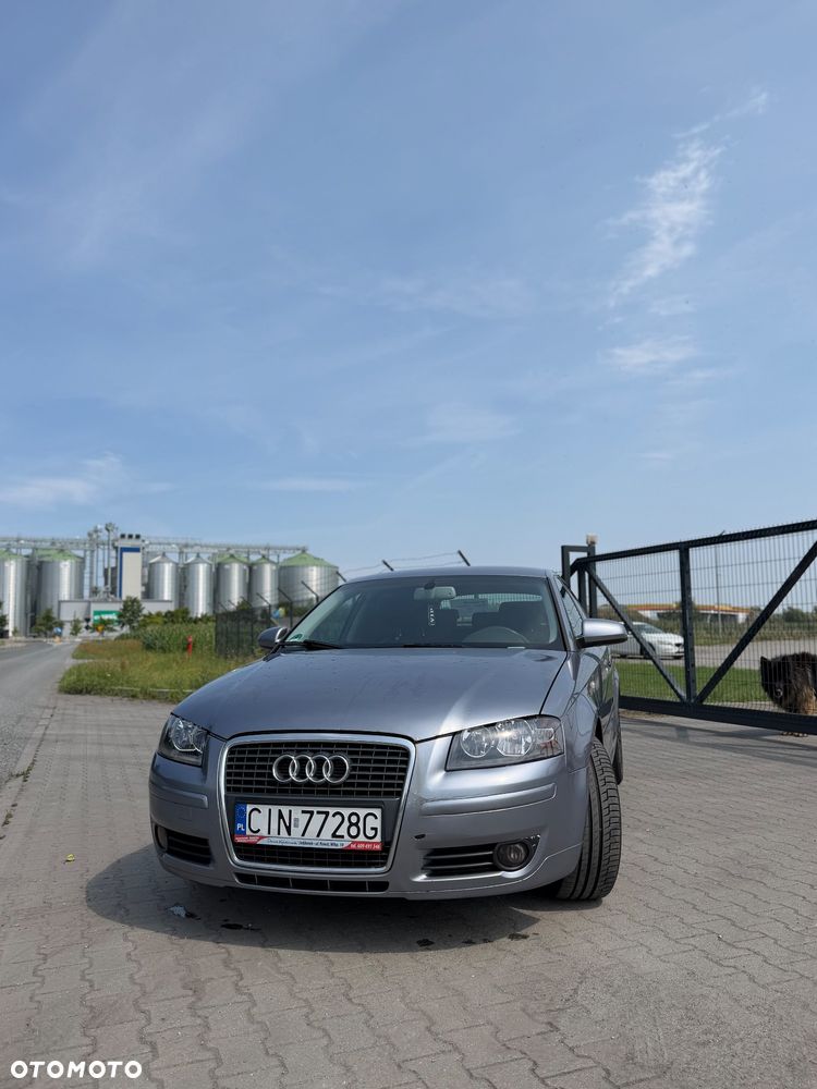 Audi A3 Sportback 1.6 FSI Ambiente - 1