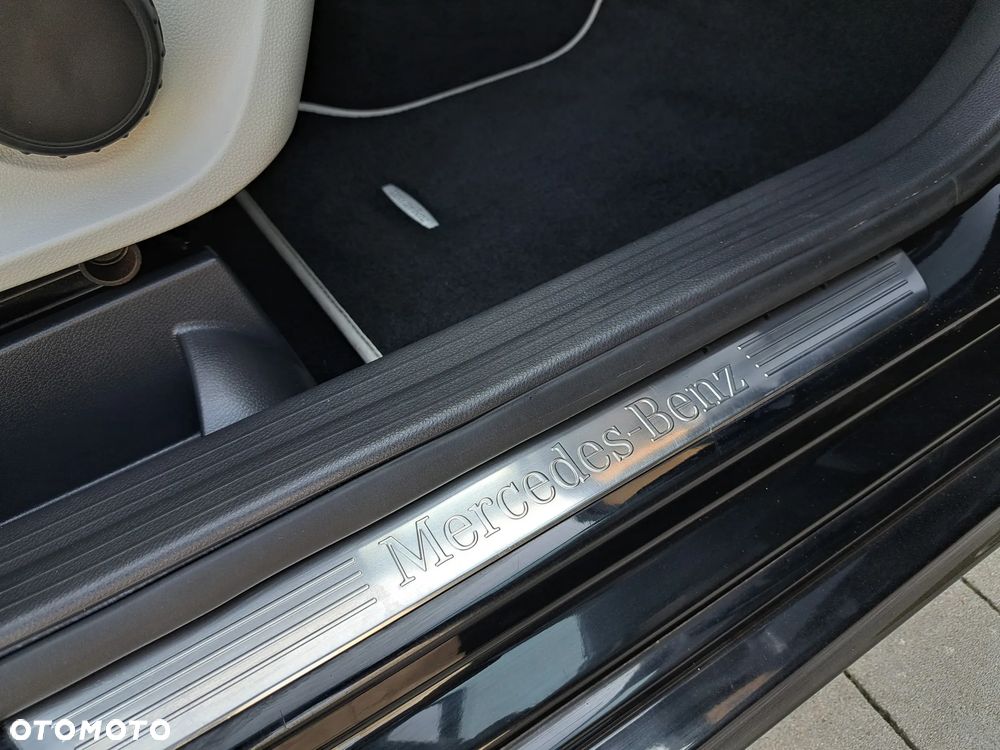 Mercedes-Benz Klasa B 180 (BlueEFFICIENCY) - 28