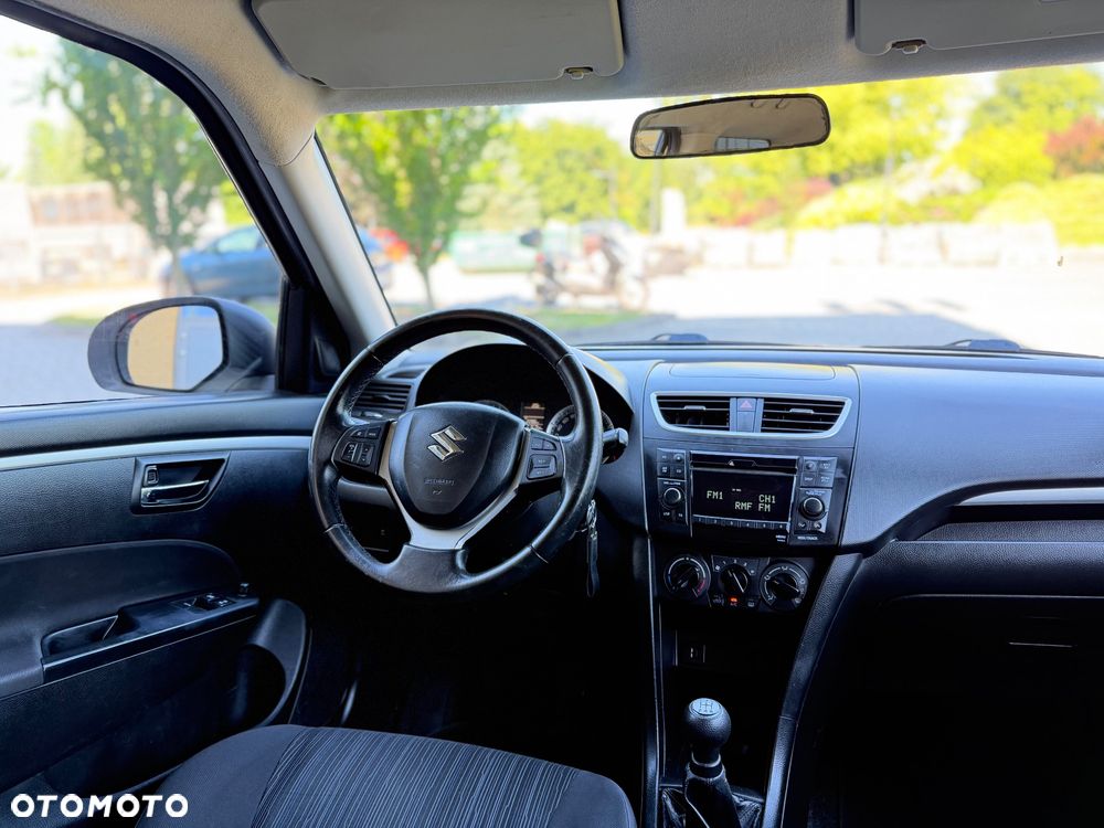 Suzuki Swift 1.2 Premium - 26