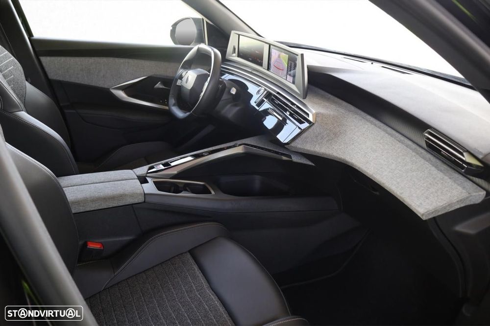 Peugeot 5008 1.2 Hybrid Allure e-DCS6 - 13