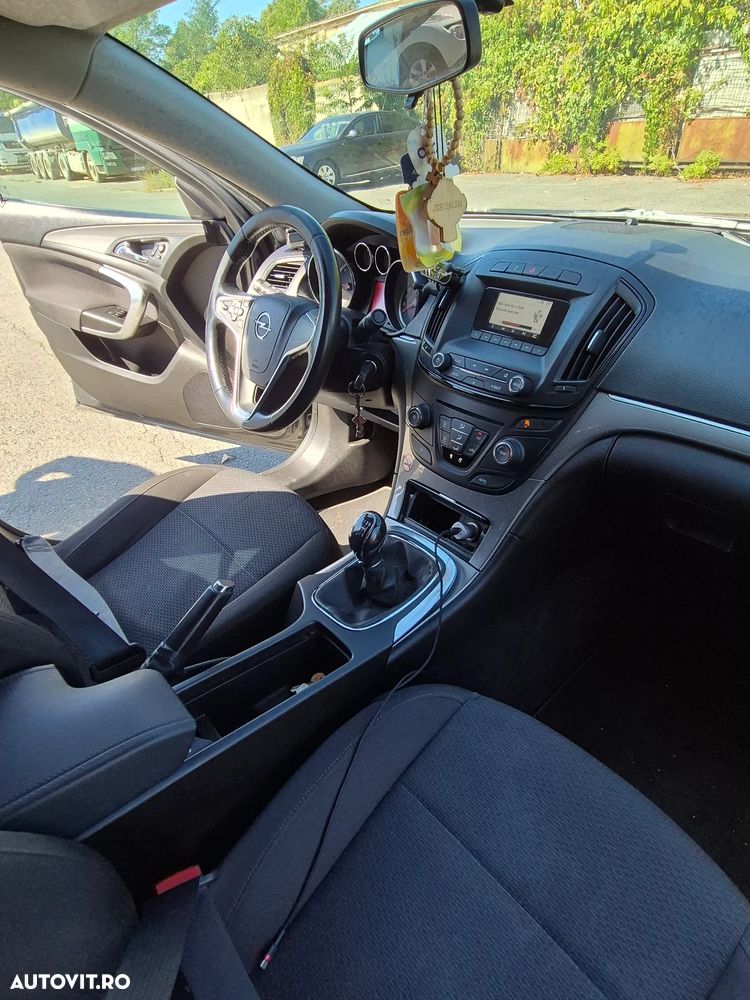 Opel Insignia 2.0 CDTi ECOTEC - 6