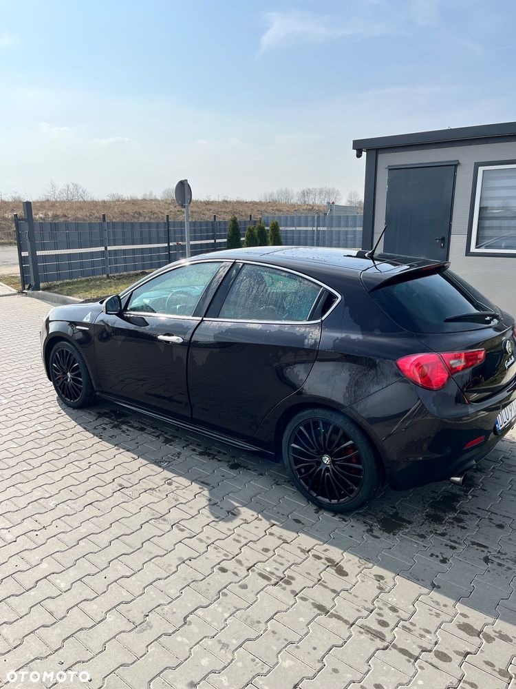 Alfa Romeo Giulietta 1750 TBi Quadrifoglio Verde - 3