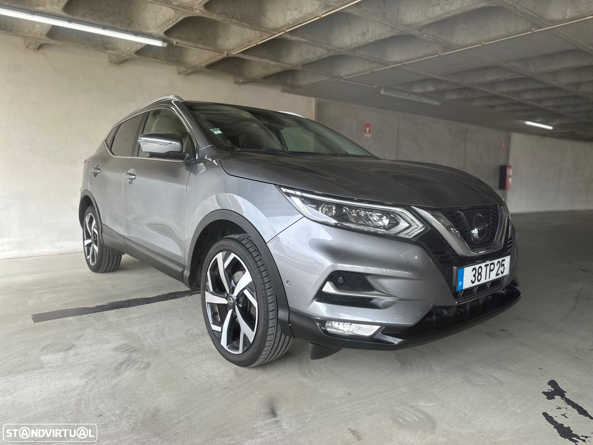 Nissan Qashqai 1.6 dCi Tekna Premium - 3