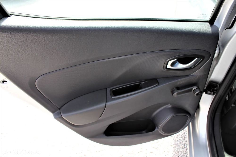 Renault Clio 0.9 Energy TCe Limited - 15
