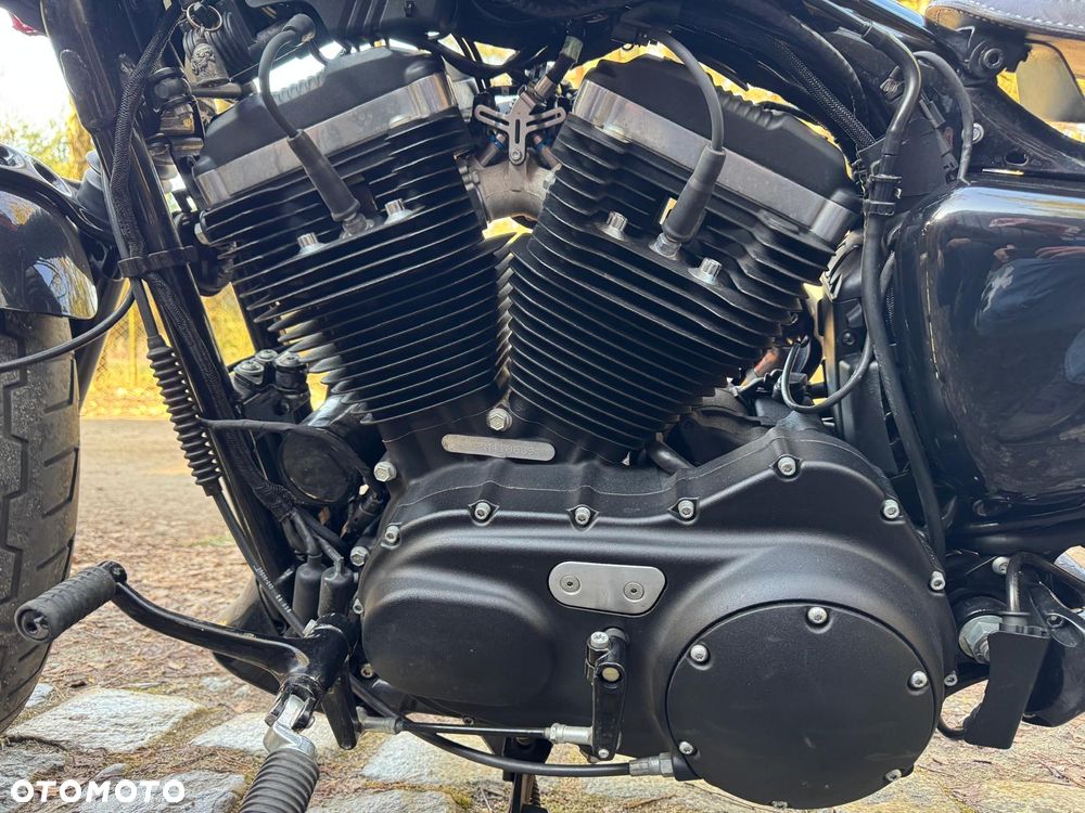 Harley-Davidson Sportster Forty-Eight - 19