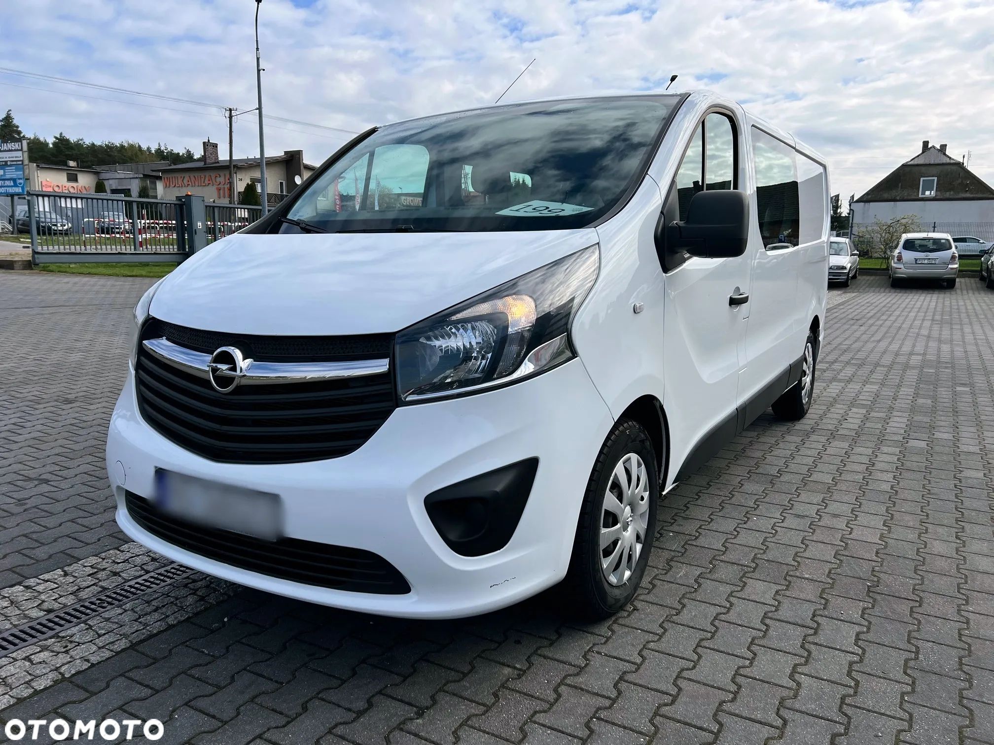 Opel Vivaro Doka Brygadówka Long 6-miejsc Salon PL, Jeden Właściciel - 1