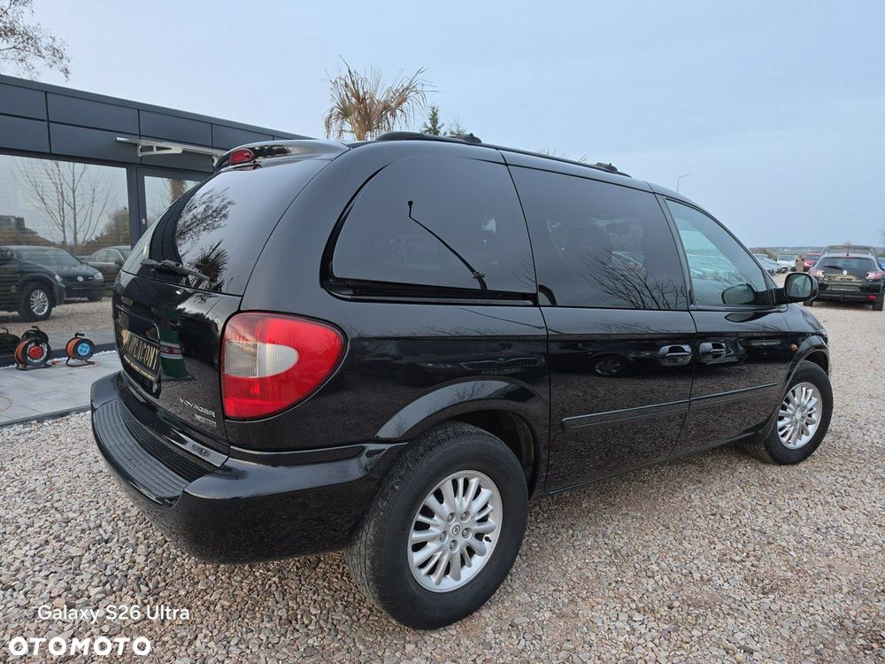 Chrysler Voyager - 26