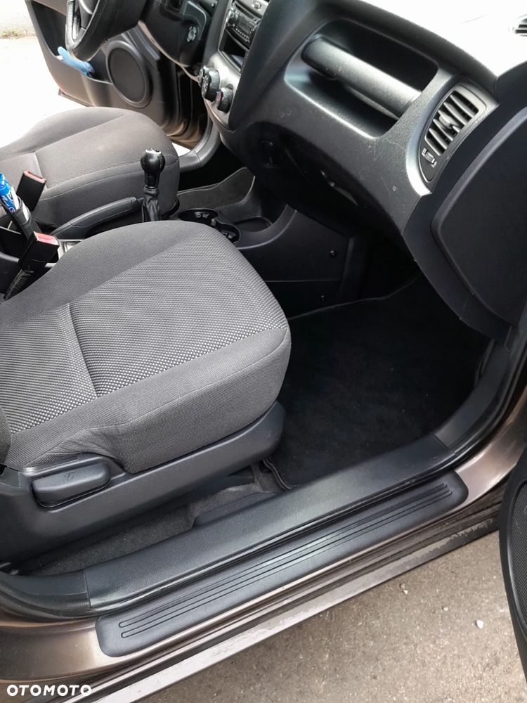 Kia Sportage 2.0 2WD Champ - 23