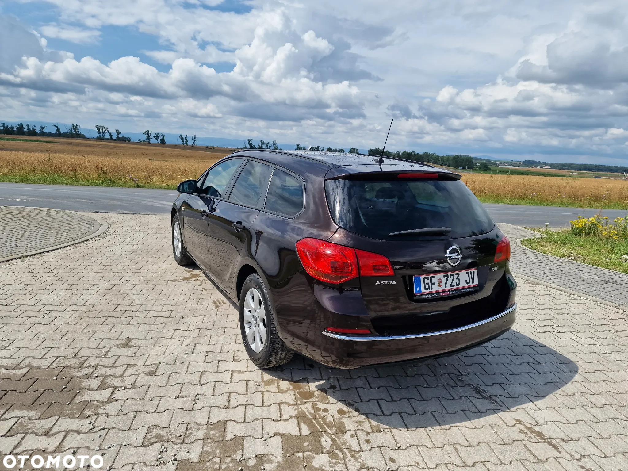 Opel Astra 1.6 D (CDTI) Start/Stop Sports Tourer Edition - 14
