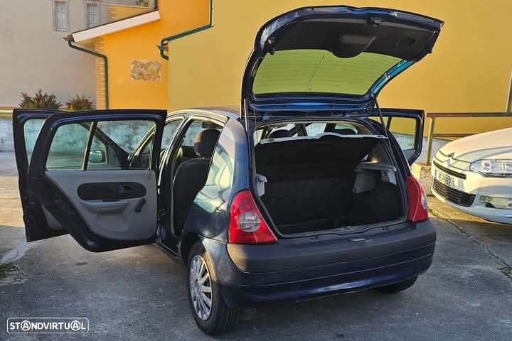 Renault Clio 1.2 Confort Authentique - 4