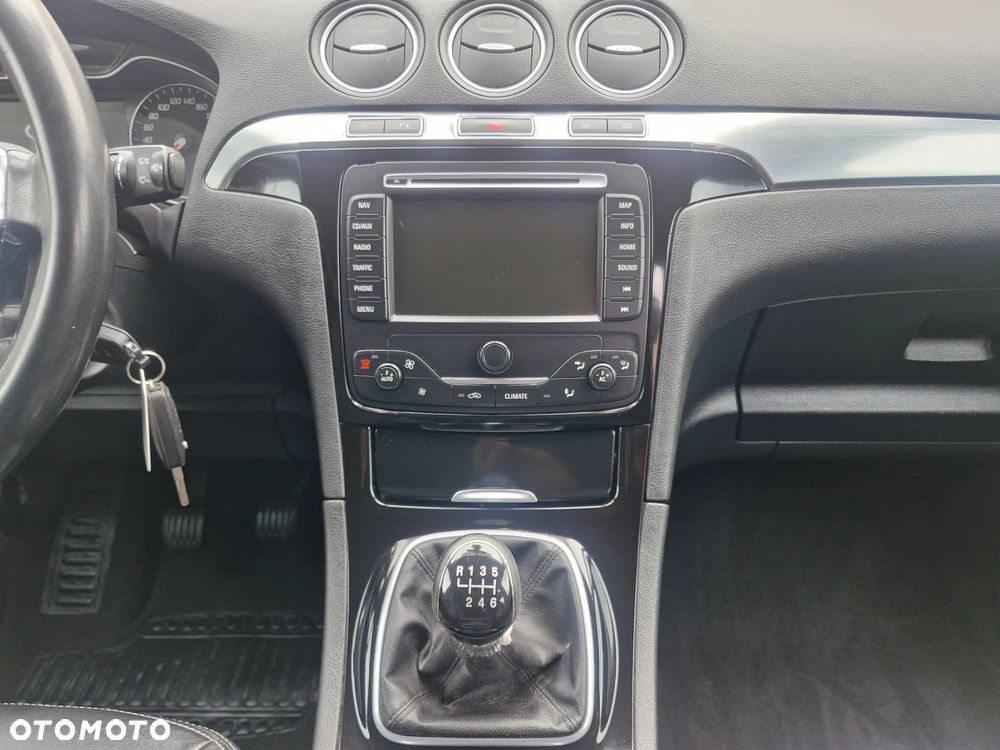 Ford S-Max - 18