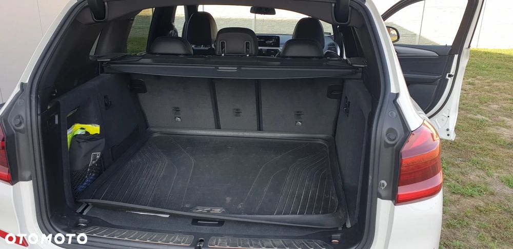 BMW X3 xDrive20d - 7