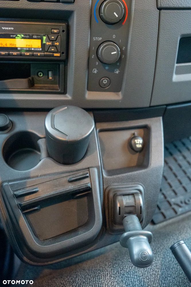 Volvo FL 240 4x2 - 15