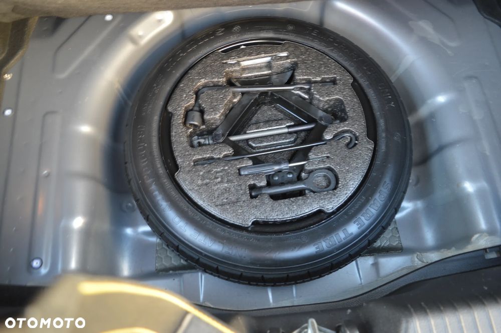 Hyundai i30 i30cw 1.4 Fifa World Cup Edition - 15