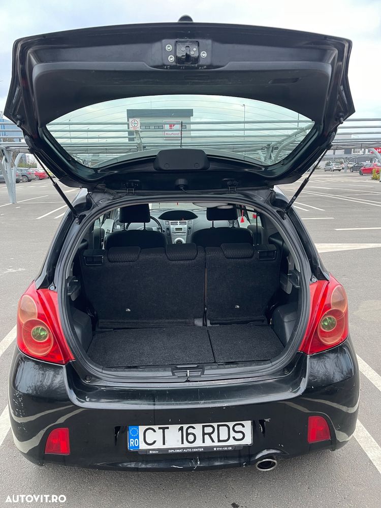 Toyota Yaris 1.8 TS - 10