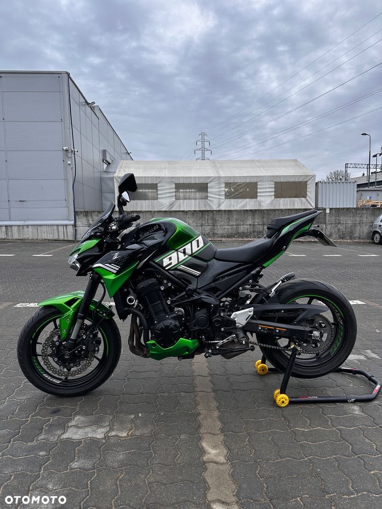 Kawasaki Z 900 - 3