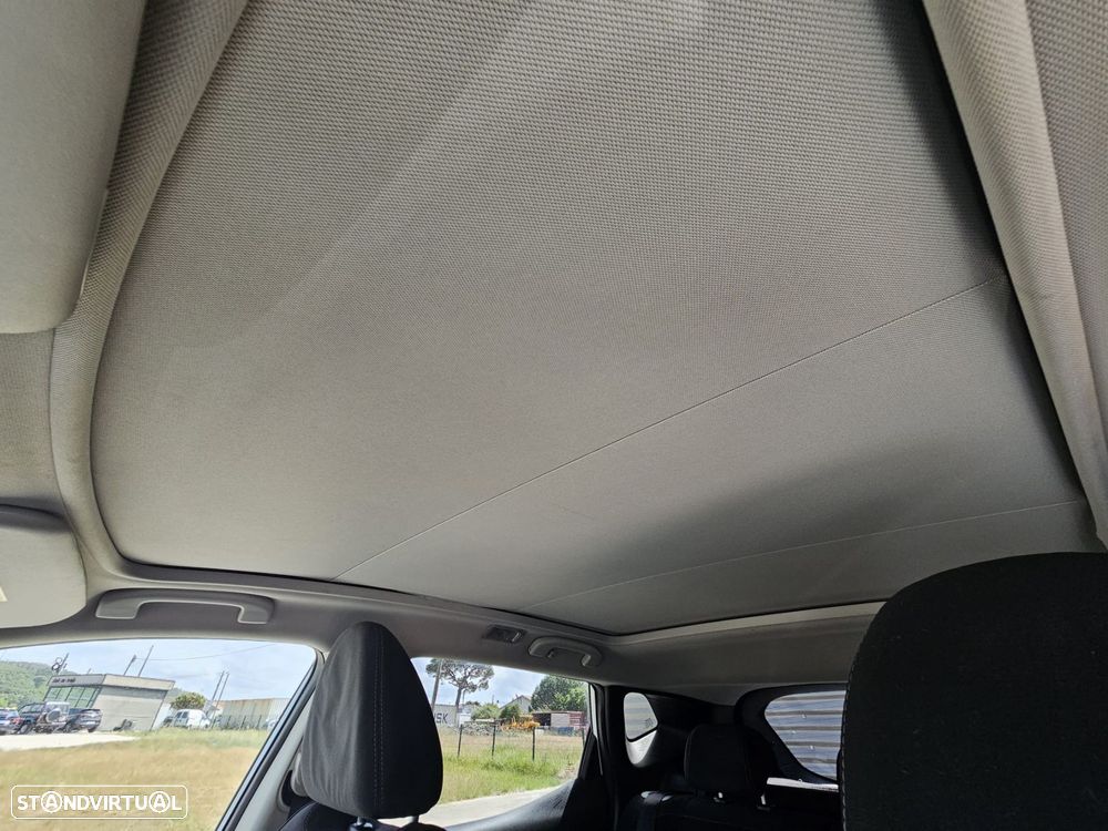 Nissan Qashqai 1.6 dCi N-Connecta 18 RS+PS - 49