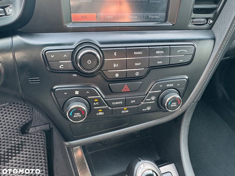 Kia Optima 2.0 Hybrid L - 25