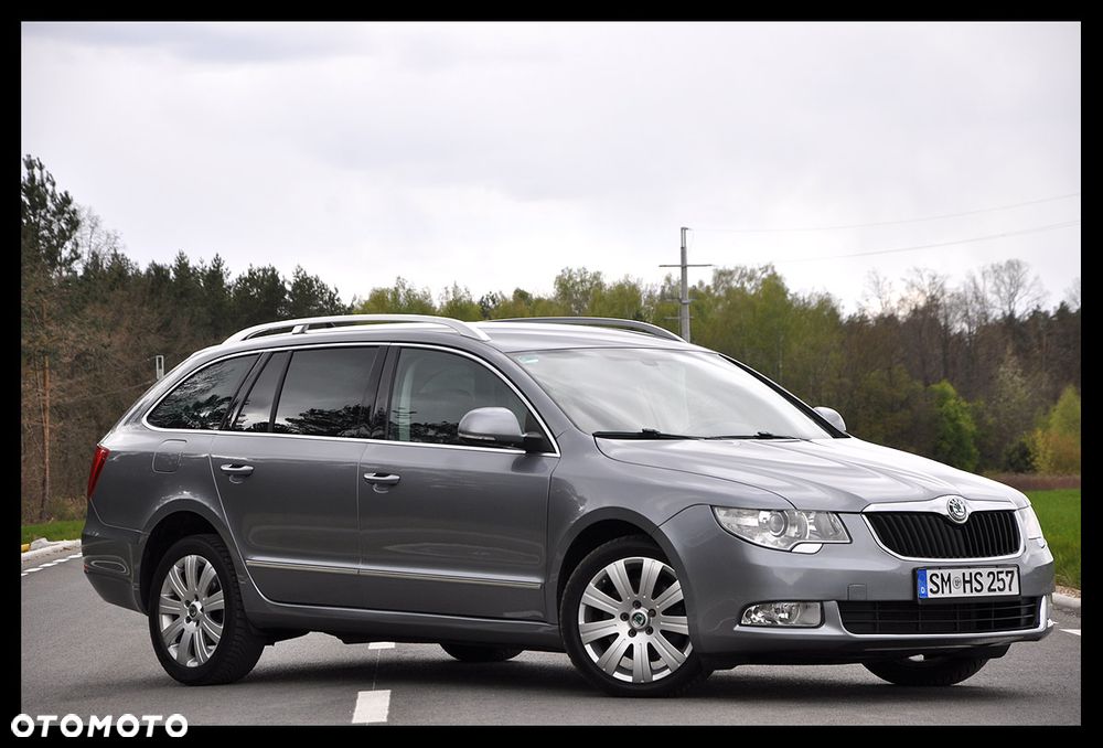 Skoda Superb 2.0 TDI Exclusive - 1