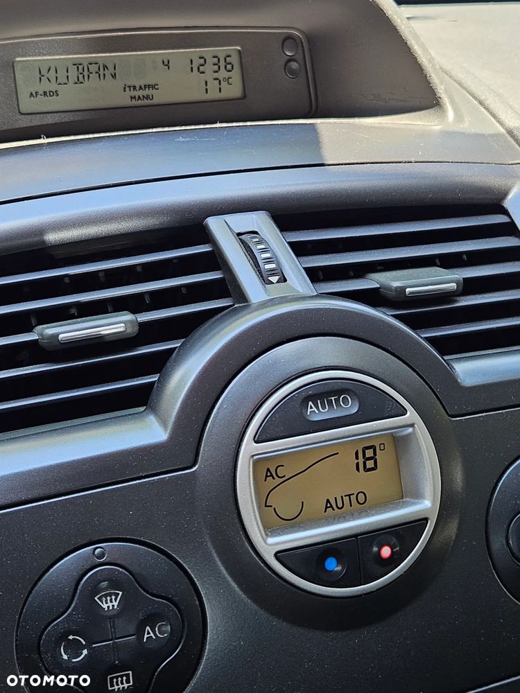 Renault Megane II 1.4 16V Business Line - 12