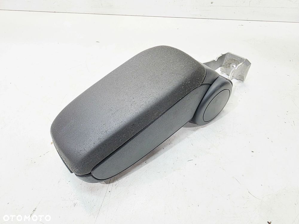 PODŁOKIETNIK PRZÓD REGULOWANY AUDI A3 8P 8P0864207F 6PS SOUL - 1