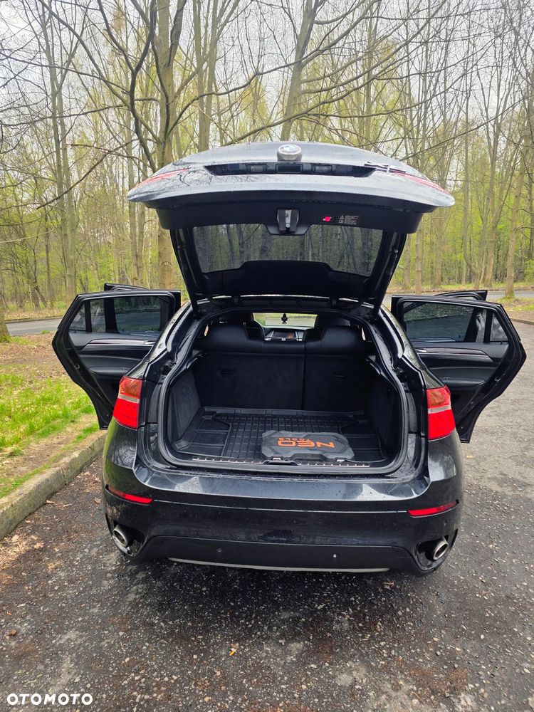 BMW X6 - 15