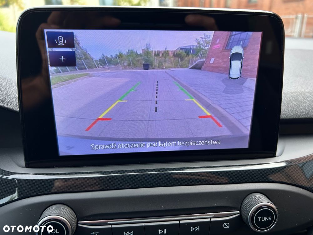 Ford Focus 1.0 EcoBoost Start-Stopp-System ST-LINE - 38