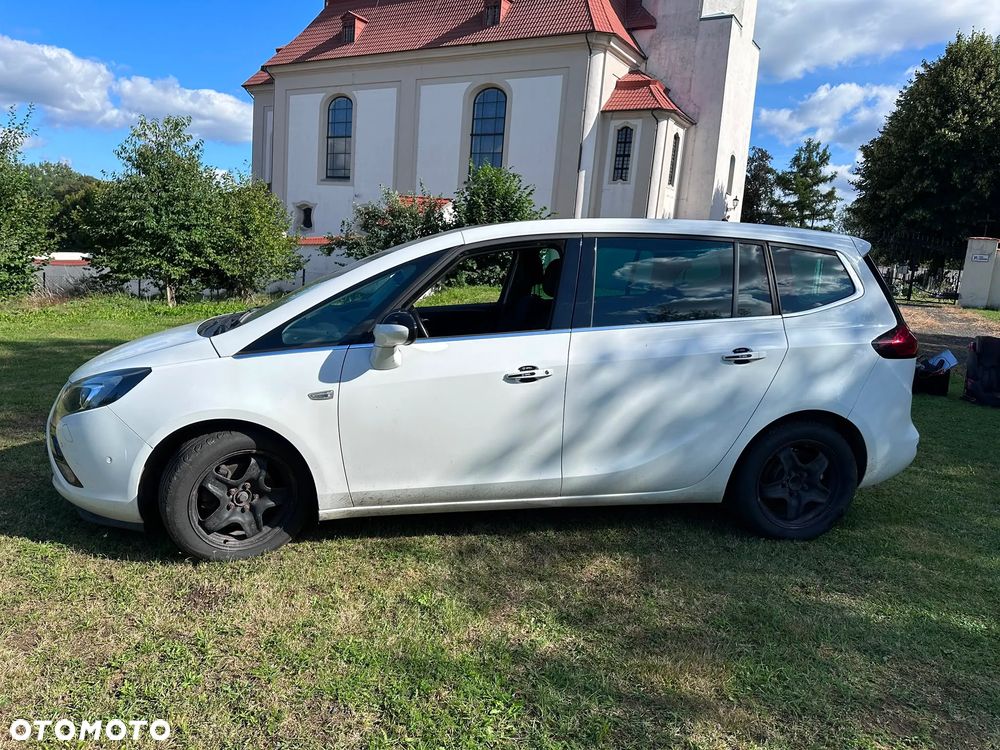 Opel Zafira 1.6 CDTI Cosmo - 9
