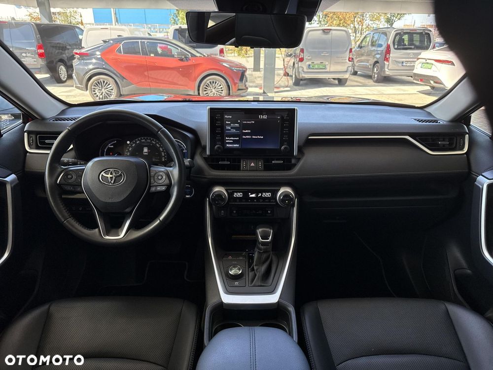 Toyota RAV4 - 11