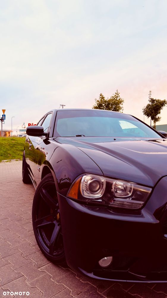 Dodge Charger - 2