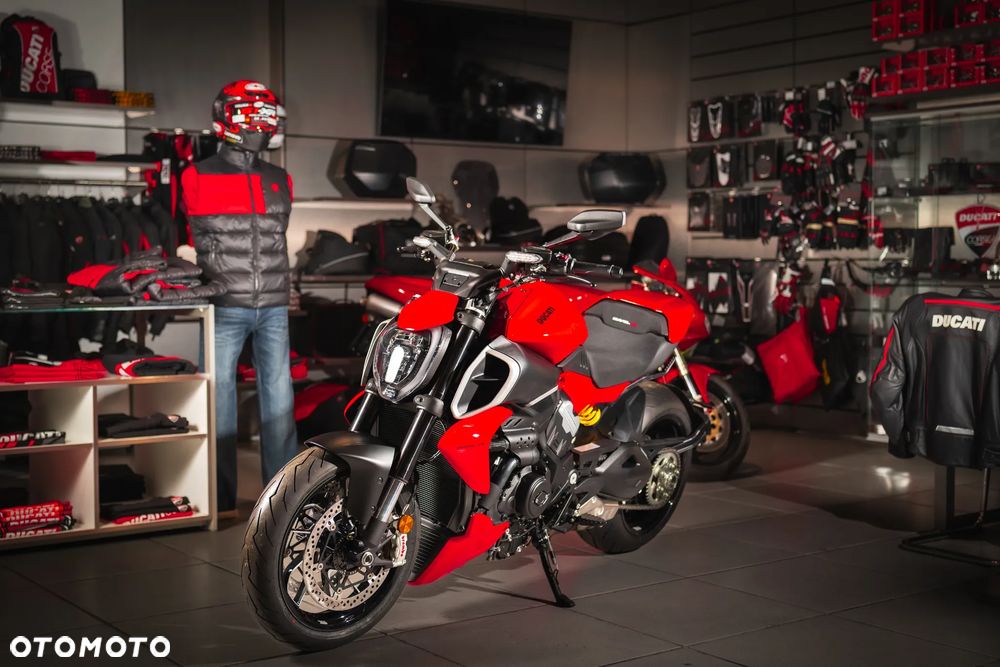 Ducati Diavel - 2