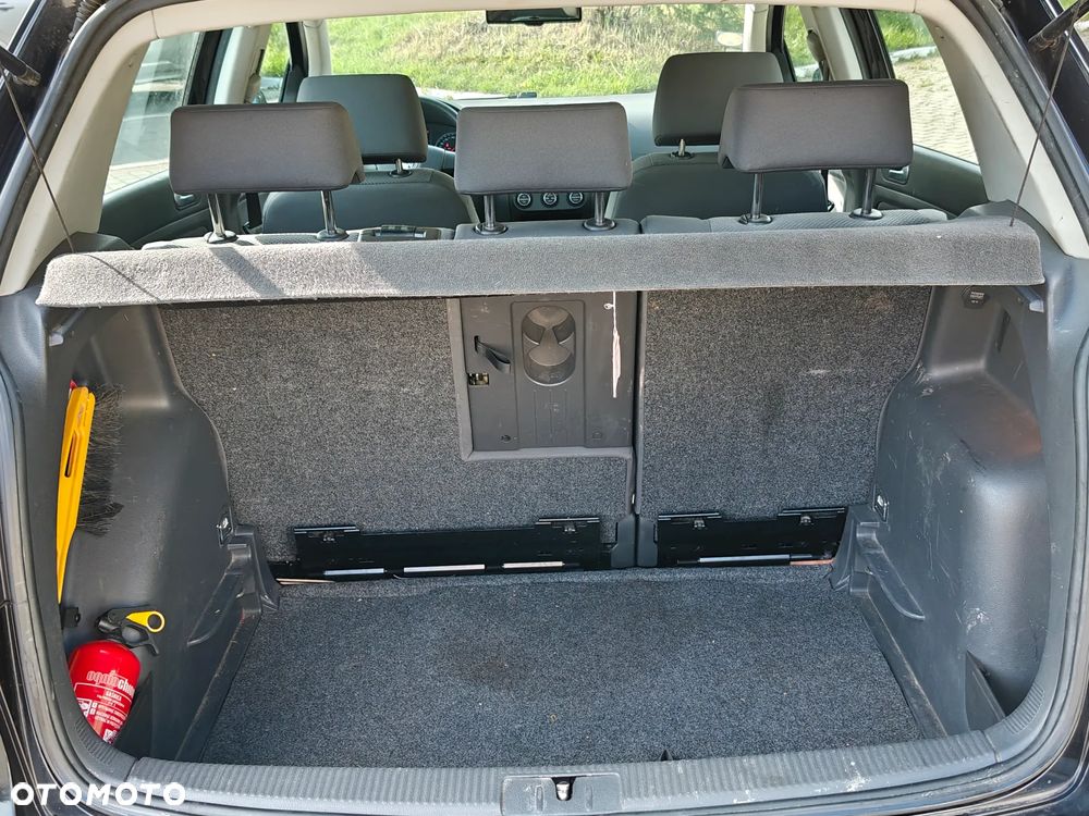 Volkswagen Golf Plus 1.9 TDI Goal - 18