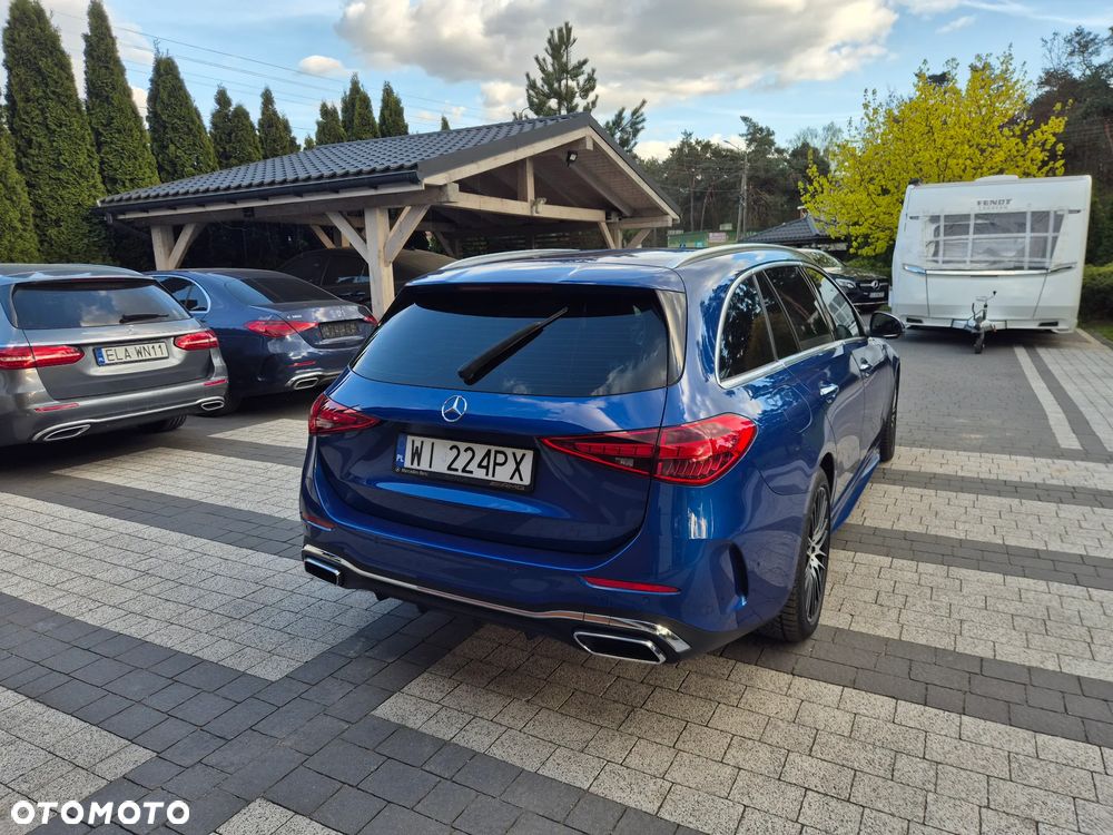 Mercedes-Benz Klasa C 220 d mHEV AMG - 16