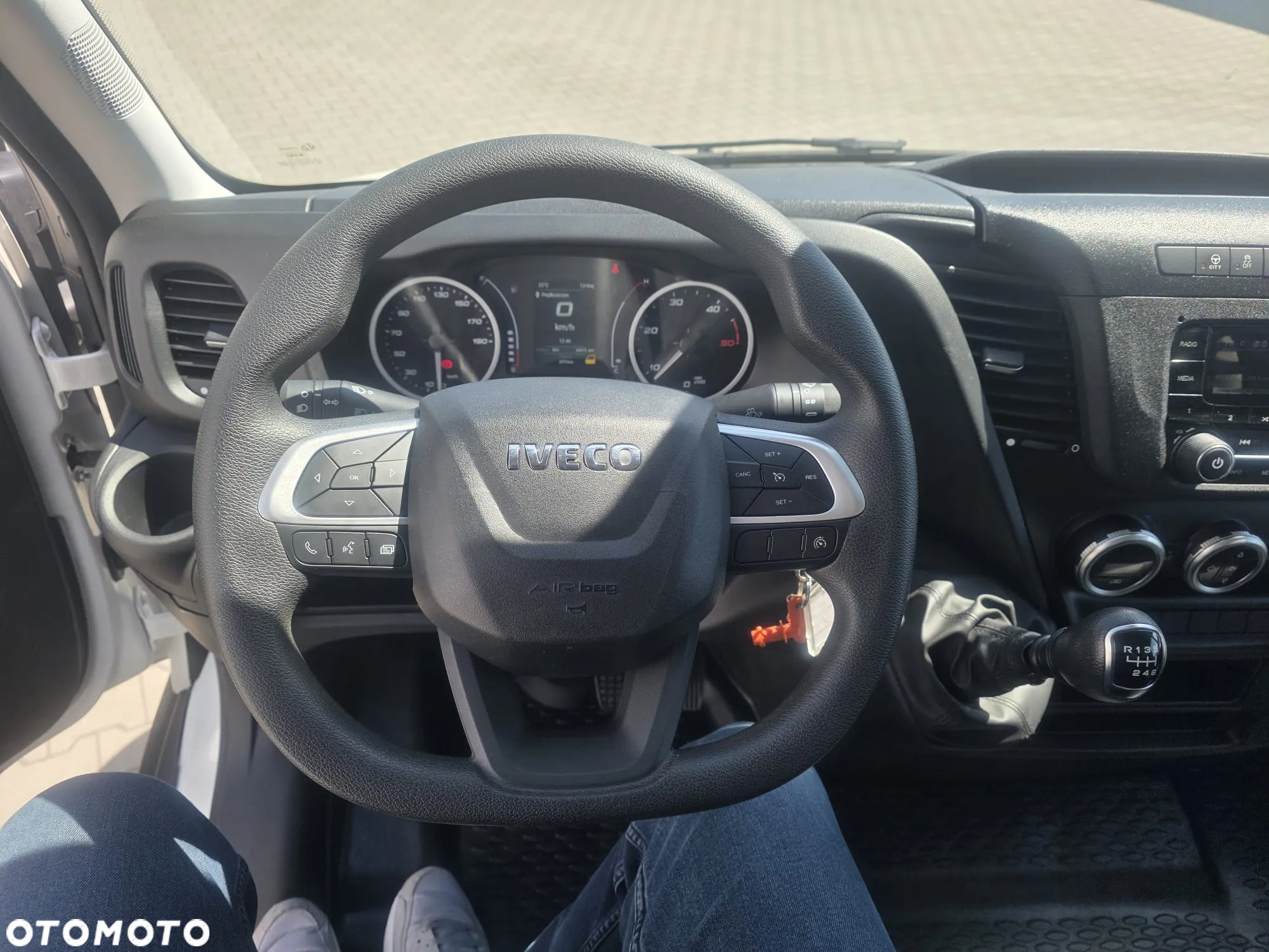 Iveco 35C16 Kontener z winda 8EP rok 2024 ! Jak Nowy Gwarancja do 03-2026 ! - 7