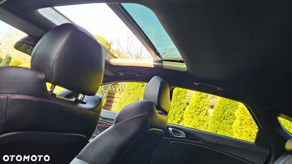 Kia ProCeed 1.6 T-GDI DCT7 OPF GT - 19