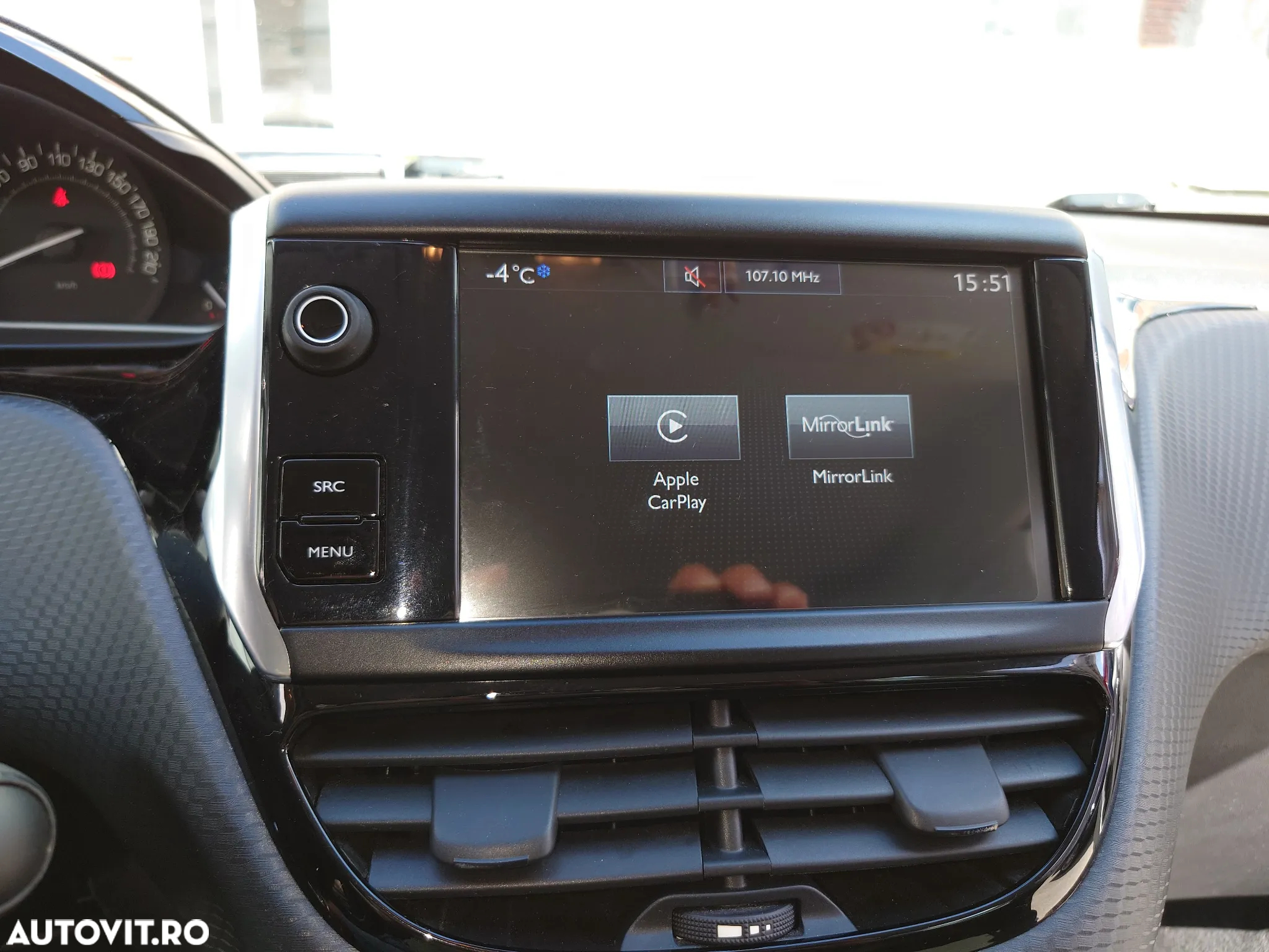 Peugeot 208 1.2 L PureTech Allure - 15